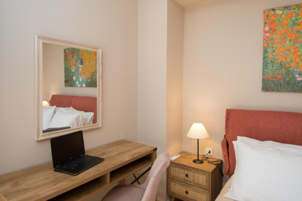 Akrotiri Sea View Suites 外观 照片