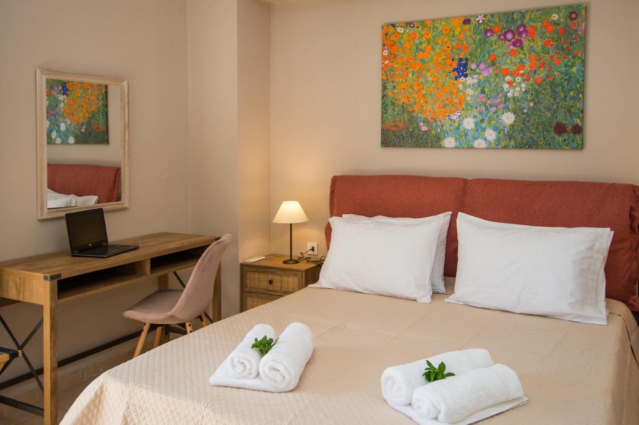 Akrotiri Sea View Suites 外观 照片